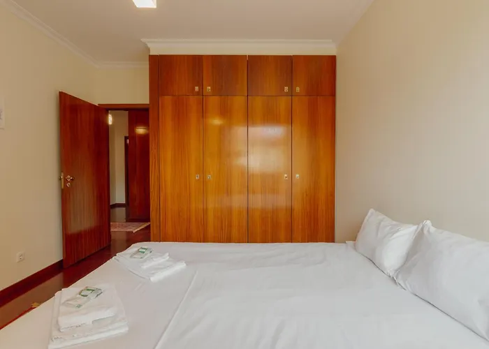 Botanic Garden Terrace By Vacationy Porto