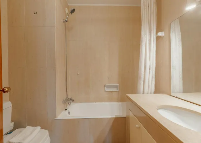 Botanic Garden Terrace By Vacationy Apartment