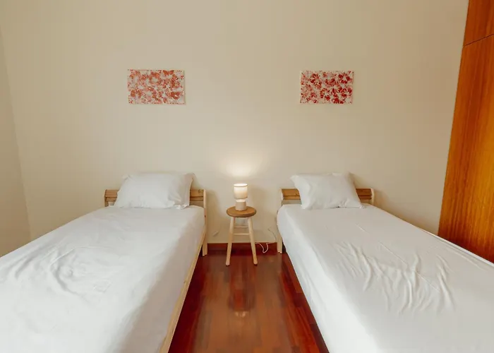 Botanic Garden Terrace By Vacationy *